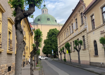 Utolsó símítások a Gasparik utcában