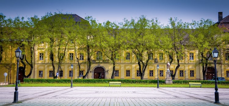 Meghosszabbított jelentkezés az Apor Vilmos Főiskolán