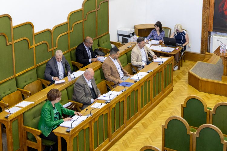 Élőben közvetítjük a júliusi testületi ülést