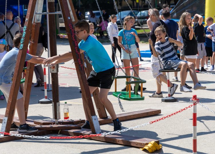 Mosolyogva zajlik a Mosolyhét tábor (fotógaléria)