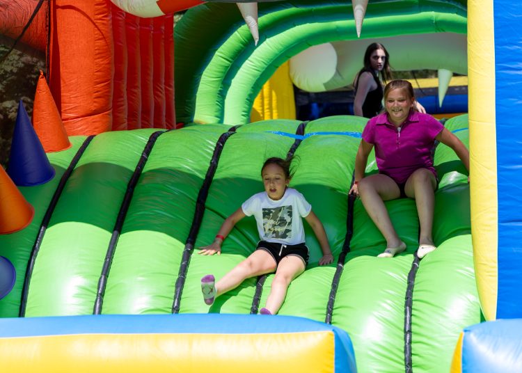 Mosolyogva zajlik a Mosolyhét tábor (fotógaléria)