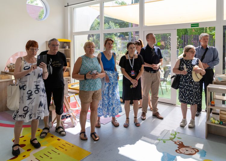 Szakmai nap a Bauer utcai bölcsiben a testvérvárosi delegációk részvételével (fotógaléria)