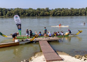 Világbajnokságra készülnek a Dunai Sárkányok