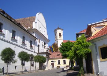 Szentendre is felkészülten várja az áradást