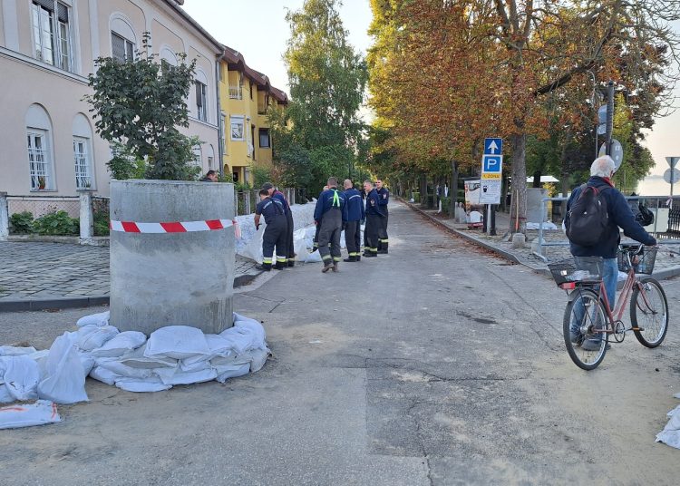 Így nézett ki az áradó Duna csütörtök reggel – galéria