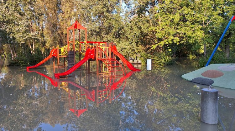 Így nézett ki az áradó Duna csütörtök reggel – galéria