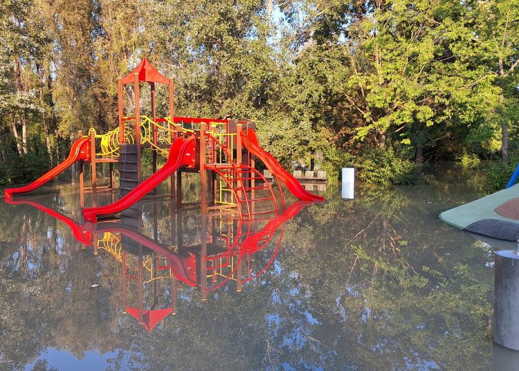 Így nézett ki az áradó Duna csütörtök reggel – galéria