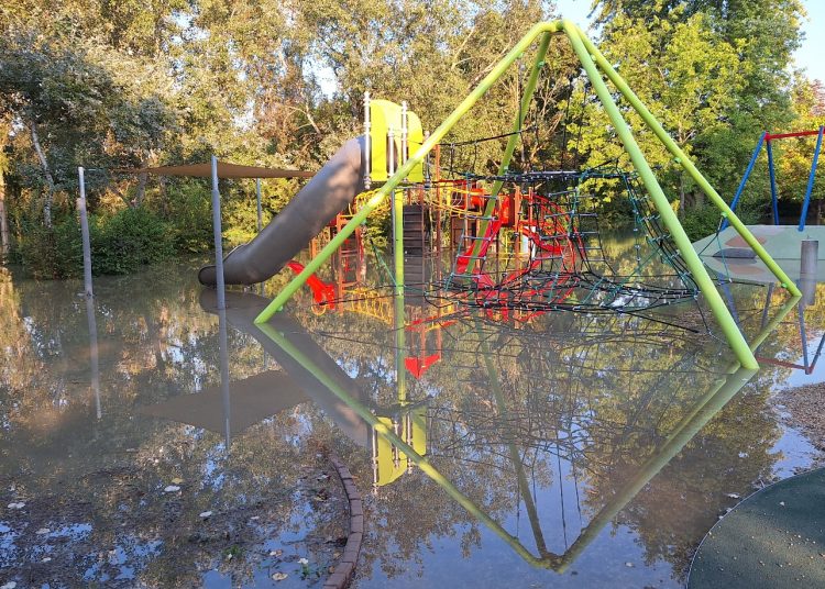 Így nézett ki az áradó Duna csütörtök reggel – galéria