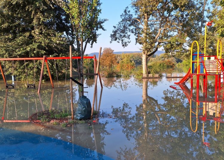 Így nézett ki az áradó Duna csütörtök reggel – galéria