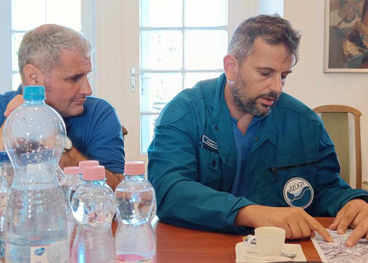 Galéria: képek a 101-es teremből, ahonnan az árvízi védekezést irányították