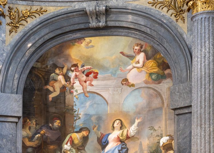 Itt vannak a legfrissebb képek a megújult váci Nagyboldogasszony-székesegyházról