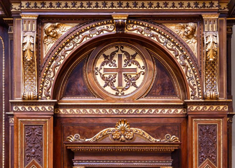 Itt vannak a legfrissebb képek a megújult váci Nagyboldogasszony-székesegyházról