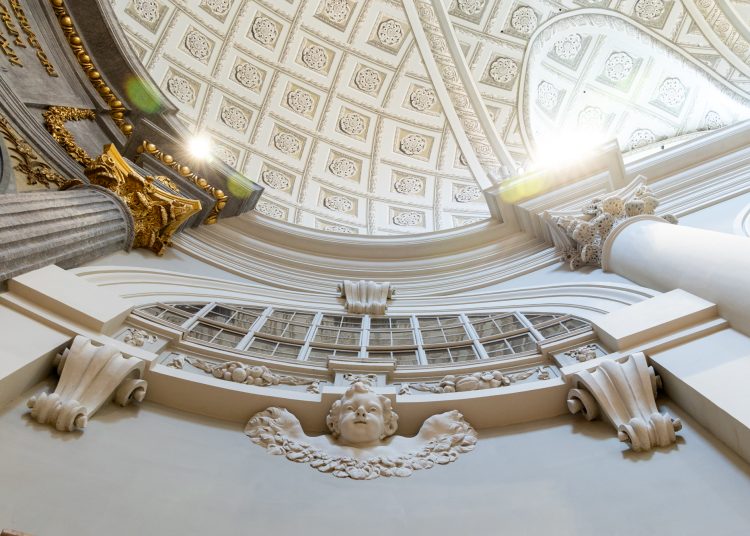 Itt vannak a legfrissebb képek a megújult váci Nagyboldogasszony-székesegyházról