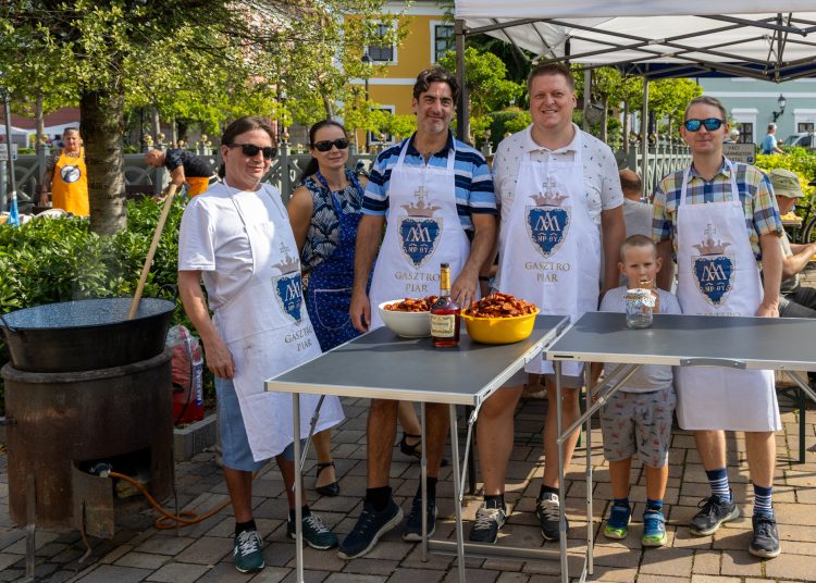 Galéria: itt vannak a képek a jubileumi váci lecsófesztiválról