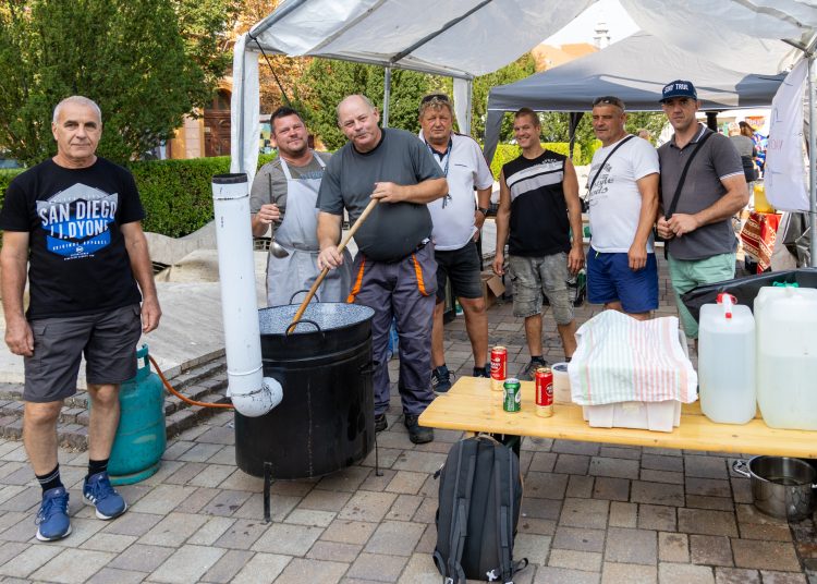 Galéria: itt vannak a képek a jubileumi váci lecsófesztiválról