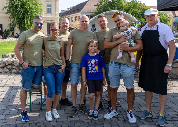 Galéria: itt vannak a képek a jubileumi váci lecsófesztiválról