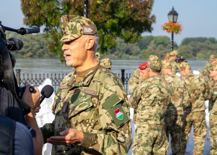 Galéria: így zsákoltak a katonák Vácon