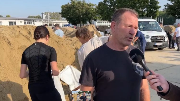Ennyien dolgoznak jelenleg az árvízi védekezésen Vácon – videóval