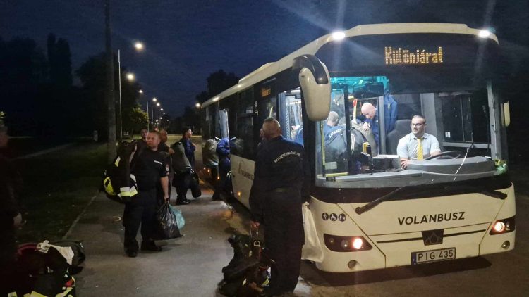 Hazamentek a tűzoltók Vácról –  videóval