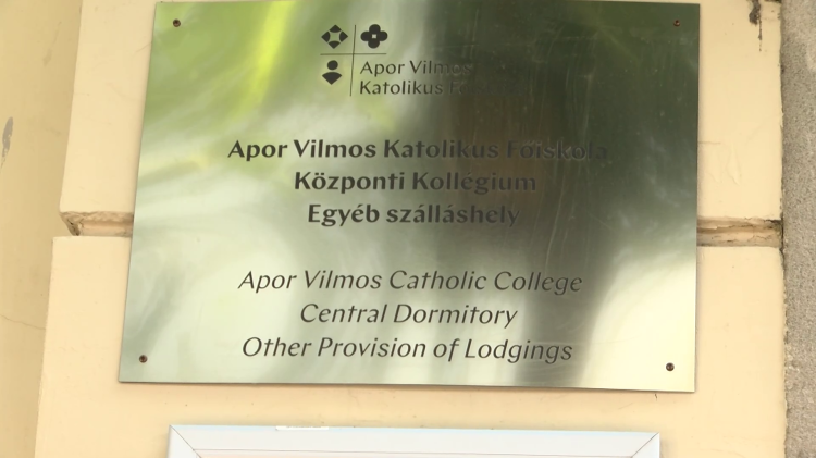 Indul a tanév az Apor Vilmos Katolikus Főiskolán – videóval