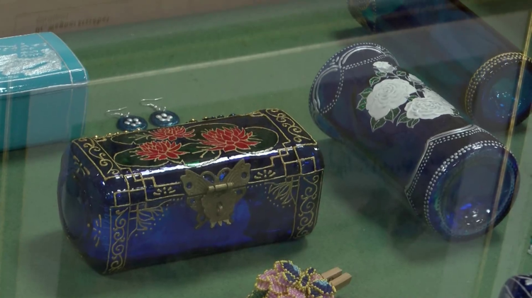 Alkotó gyógyítók: ilyen volt az orvosok képkiállítása – videóval