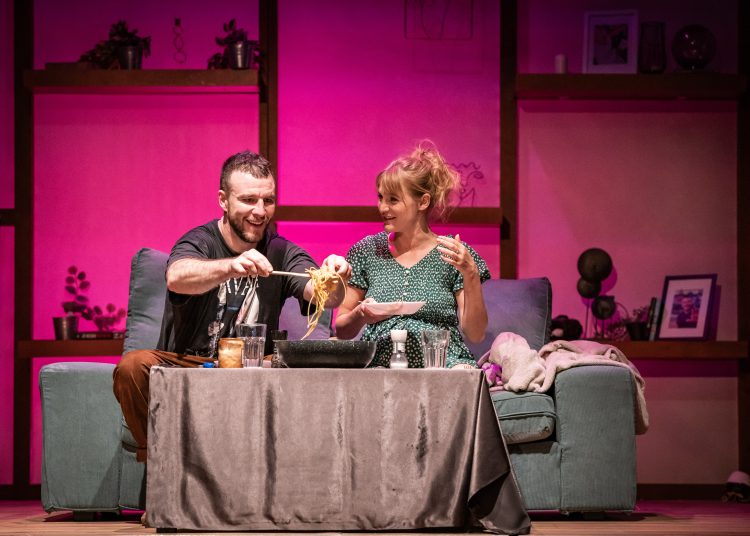 Október 26-án érkezik Vácra a Loupe Társulat – Galéria