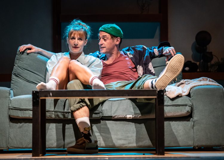 Október 26-án érkezik Vácra a Loupe Társulat – Galéria