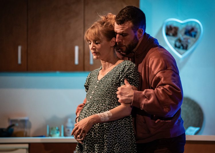 Október 26-án érkezik Vácra a Loupe Társulat – Galéria