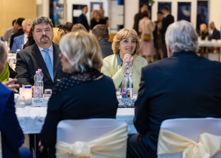 A 125 éves Vác Városi Evezős Club gálaestje – galéria