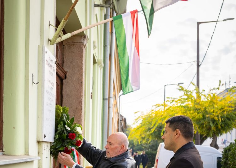 Ünnepi megemlékezés és koszorúzás október 23-án – galéria