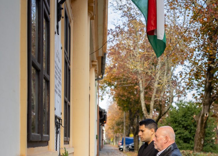 Ünnepi megemlékezés és koszorúzás október 23-án – galéria