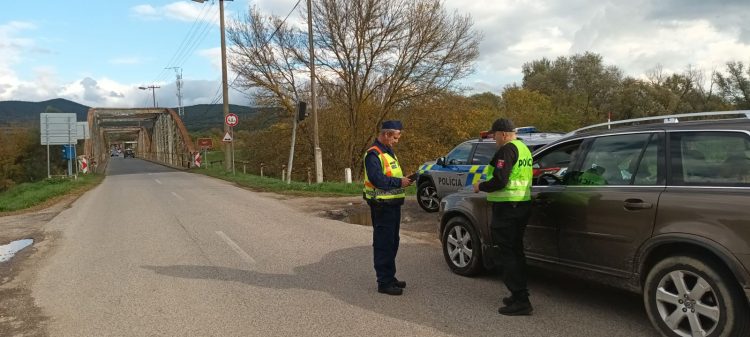 A szlovák rendőrökkel együtt tartanak közös járőrözést a váci rendőrök