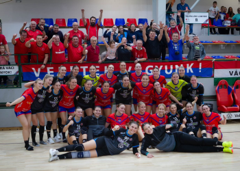 Nordhausenbe utaznak a váci lányok a főtábláért három hét múlva