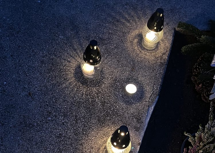 Galéria: Így nézett ki Mindenszentek napján a váci temető