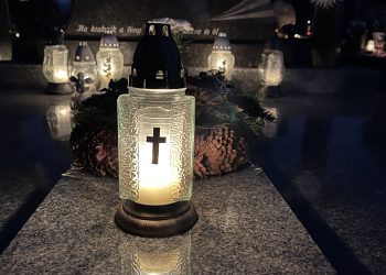 Galéria: Így nézett ki Mindenszentek napján a váci temető