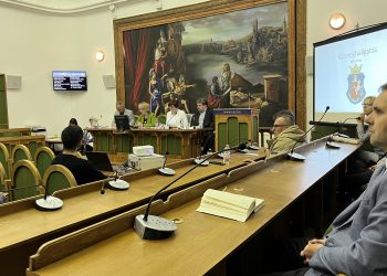 A hétfő esti közmeghallgatáson számolt be a munkájáról a váci városvezetés – videóval