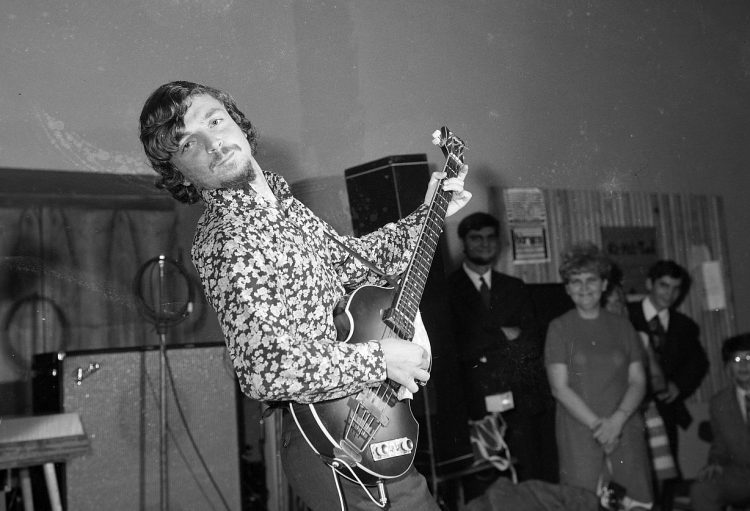 Vácról indultak az „őrült Szörényiek”