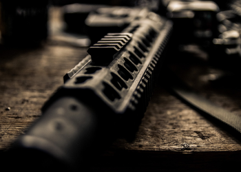 Titokban is küldhet katonákat külföldre a kormány