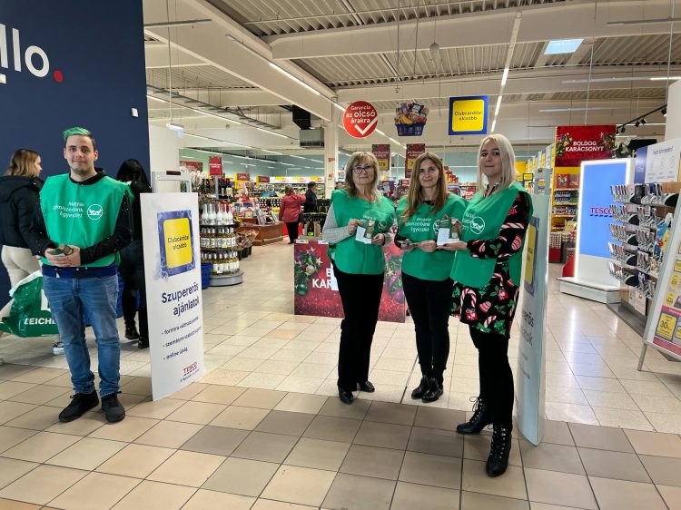 Több mint másfél tonna adományt gyűjtött a Váci Humán Szolgáltató Központ