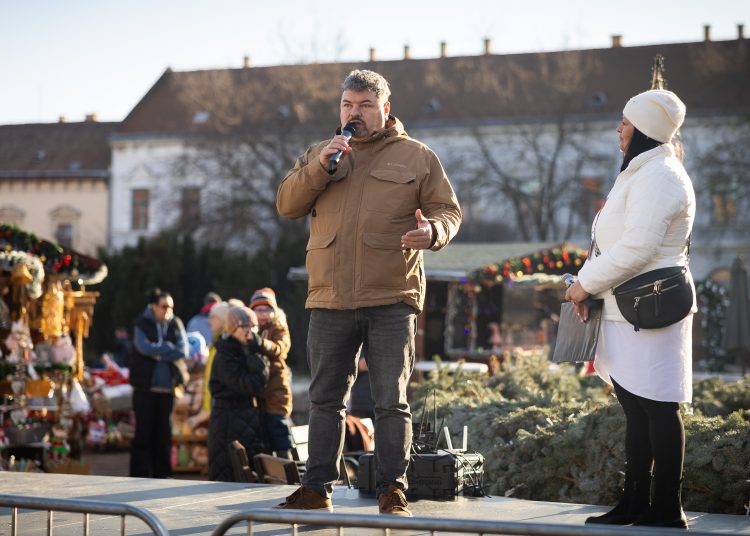 Vasárnap együtt futottunk a Mikulással – fotógaléria