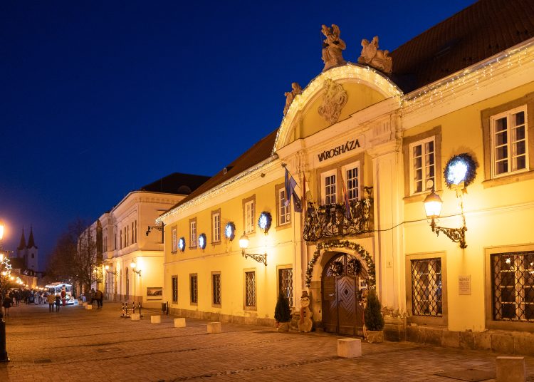 Ilyen volt az adventi gyertyagyújtás – képek