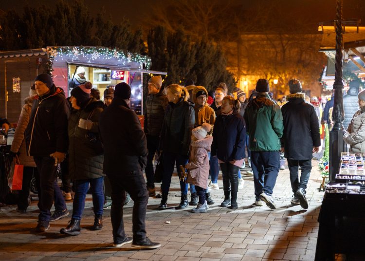 Handabanda-koncerten is megjelent a Mikulás – galéria