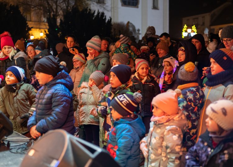 Handabanda-koncerten is megjelent a Mikulás – galéria