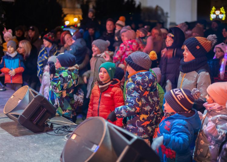 Handabanda-koncerten is megjelent a Mikulás – galéria