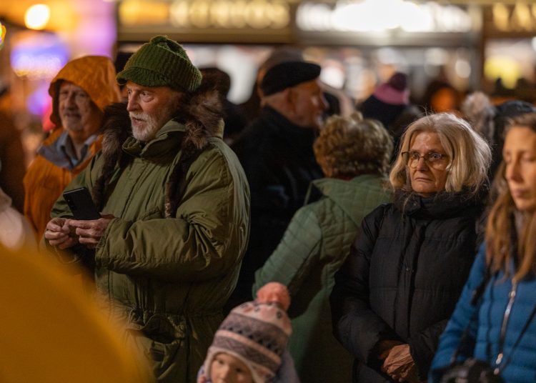 Ilyen volt az adventi gyertyagyújtás – videóval és képekkel