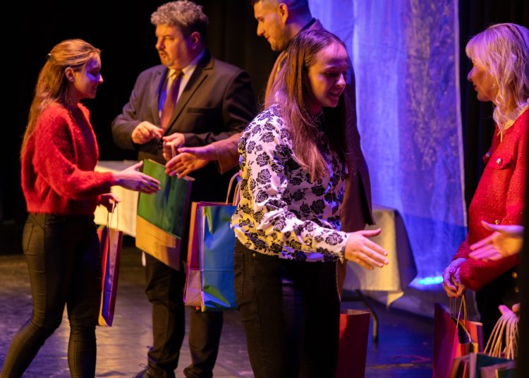 Elismeréseket osztottak ki a váci kiválóságoknak a sportgálán – képekkel