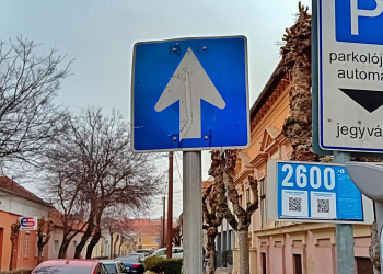 QR-kód leolvasásával érhetők el a friss parkolási információk