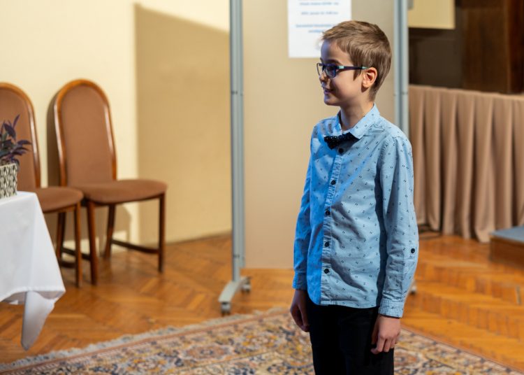 Verses mesemondó verseny volt a Cházár András EGYMI-ben – videóval és galériával