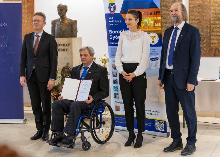 A Boronkay kiemelkedett az összes magyar iskola közül – képekkel