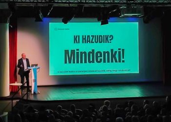 Moldován András tartott előadást Vácon